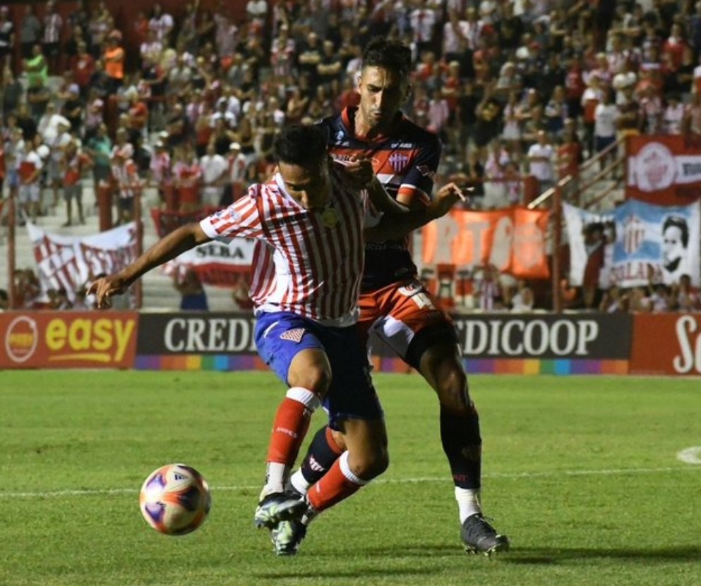 Talleres y Los Andes completan la primera fecha con un empate - Desde La  Ventana